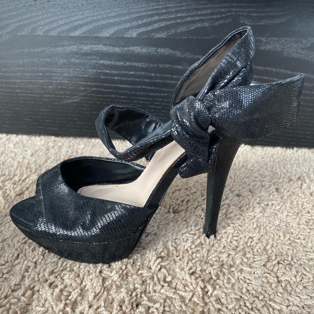 Shiny snakeskin Colin Stuart peep-toe heels